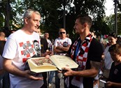 Dejanu Lovrenu doček i Medalja grada Karlovca