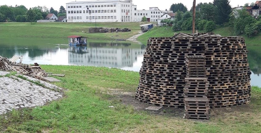 Zvjezdano ljeto počinje tradicionalnim Ivanjskim krijesovima