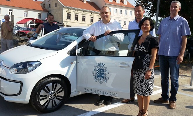 Grad Karlovac koristit će električni automobil