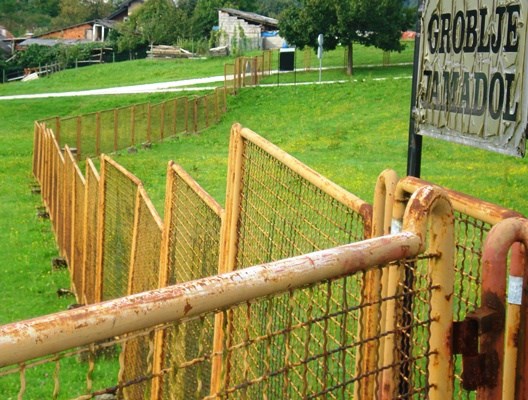 Uređenje ograde groblja Jamadol