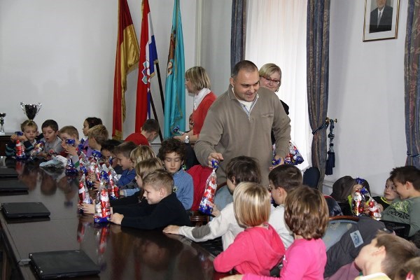 Tradicionalni prijam za svećenstvo i za djecu karlovačkih vrtića